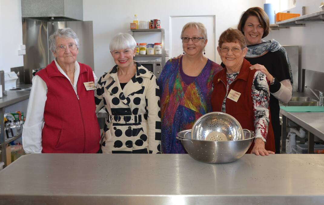 Elaine Pring, Mayor Liz Campbell, Reverend Bronwyn Marchant, Nancy Fuller and member for Oxley Melinda Pavey in the new Anglican kitchen.
