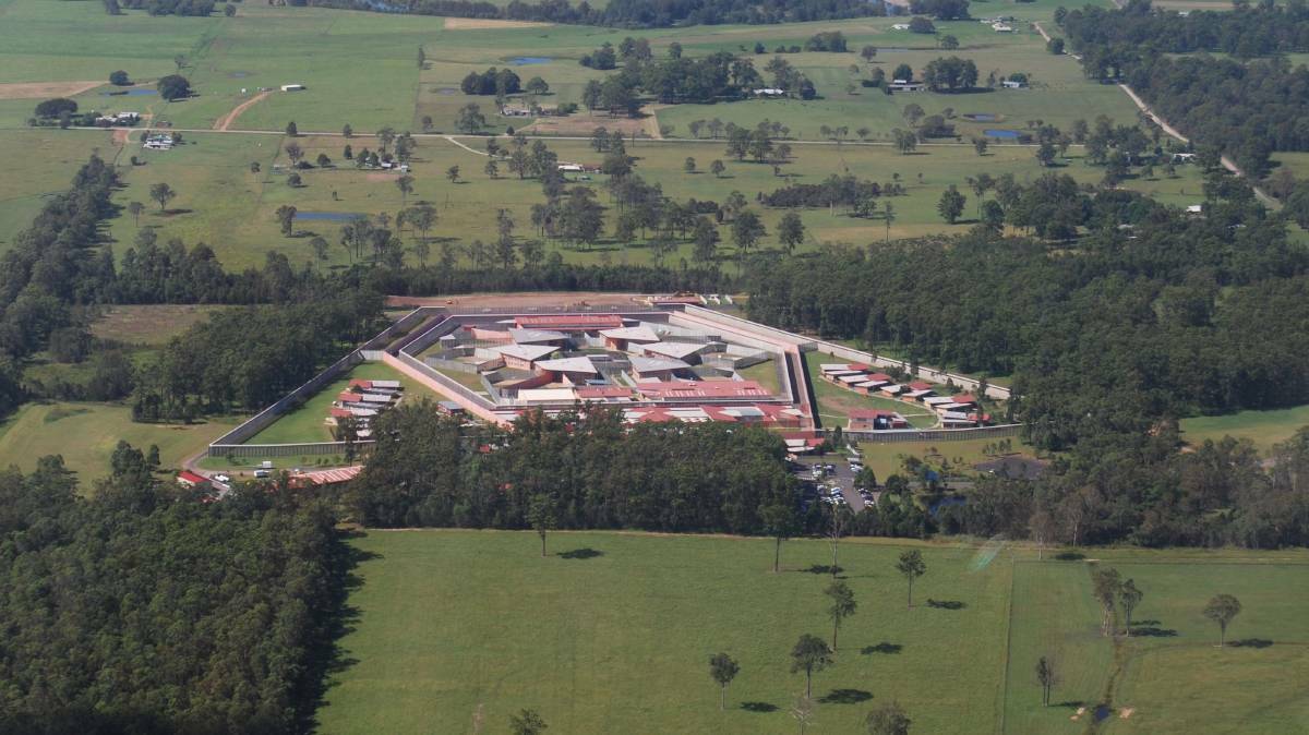 A female prison officer at the Mid North Coast Correctional Centre has been suspended after allegations of an "inappropriate relationship" with a male inmate. 