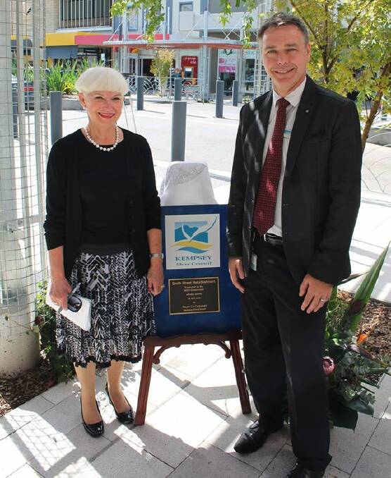 Smith Street official opening, one of the milestones in moving the focus of Kempsey from traffic to people. 