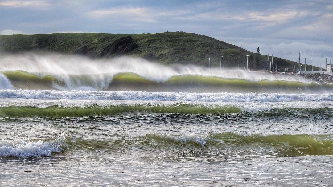 A large swell at Coffs Harbour on Friday afternoon. Photo by @jodya_69