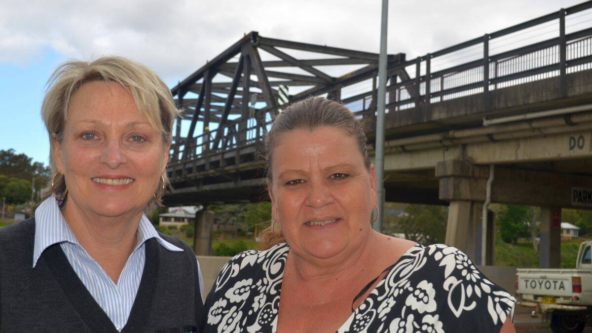 Bright ideas: Leeane Stewart and Sue Gorman from the Kempsey and District Chamber of Commerce would like to decorate the Kempsey Bridge with Christmas lights.
