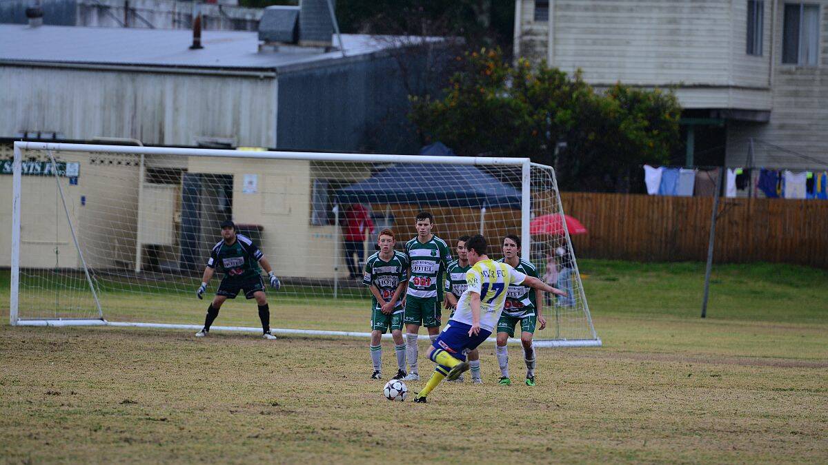 Lining up: Daniel Saul tests the Kempsey Saints defence with a first-half set-piece. Pic by Todd Connaughton.