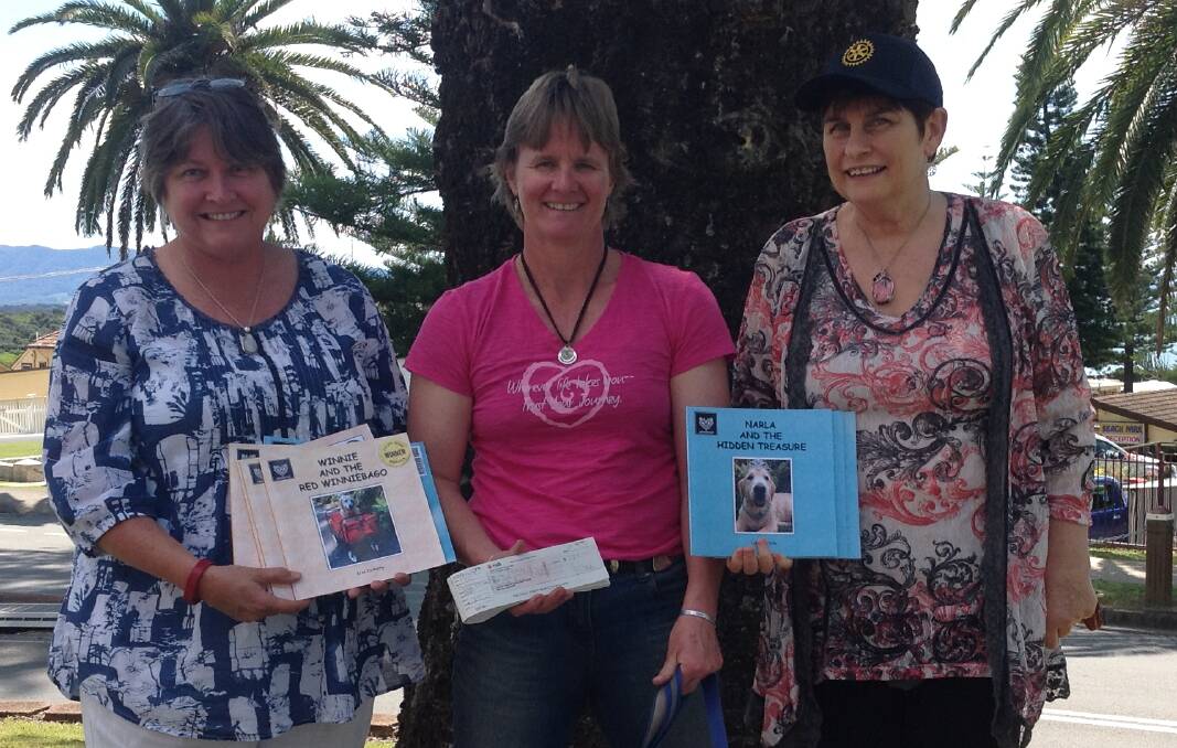 Correctional Services New South Wales representatives Nikki Perkins, author 
Lisa Domany and President Rotary Club of South West Rocks Diana Clarke