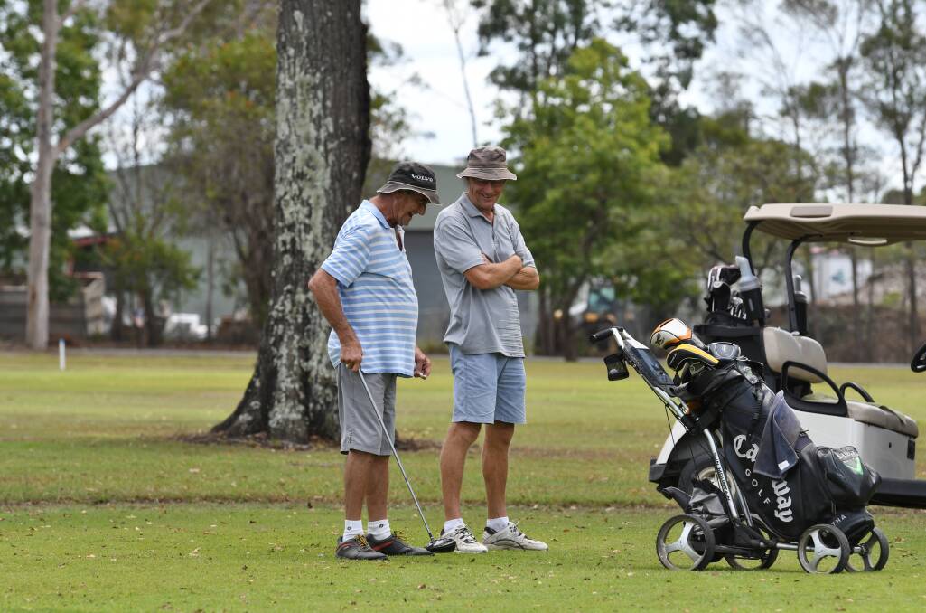 Competitors on Argus Golf Day at Kempsey Golf Club.