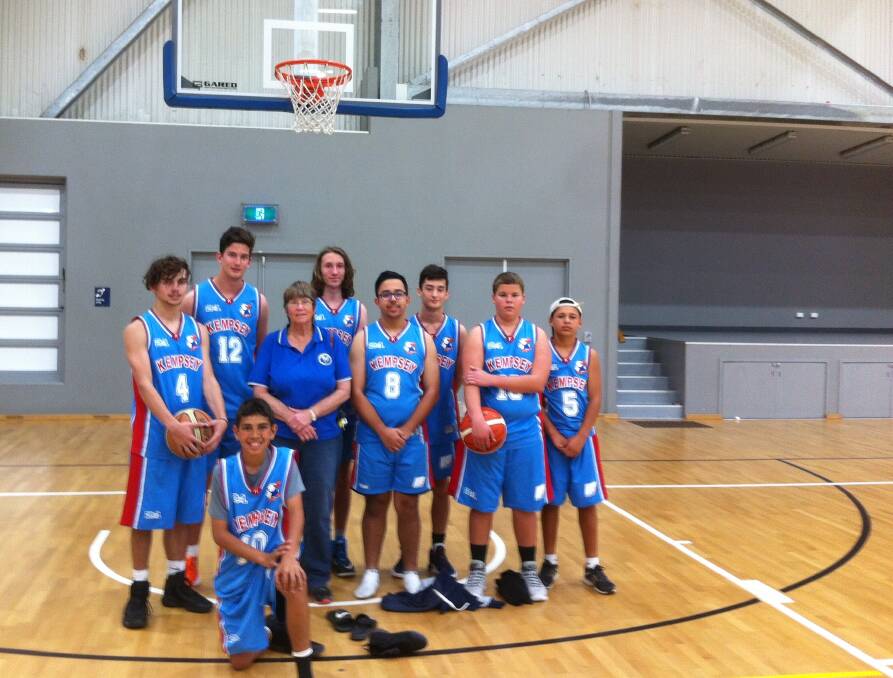 Kempsey Basketball's Under 16s team.