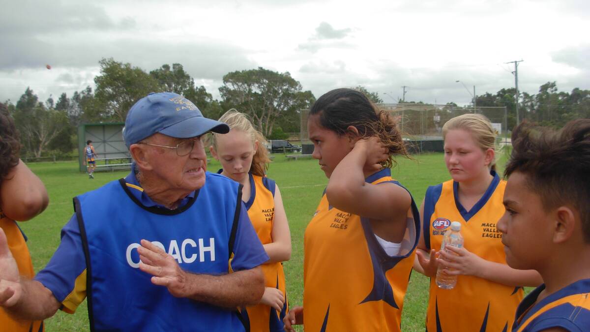 Youth girls footy comp kicks off in Kempsey