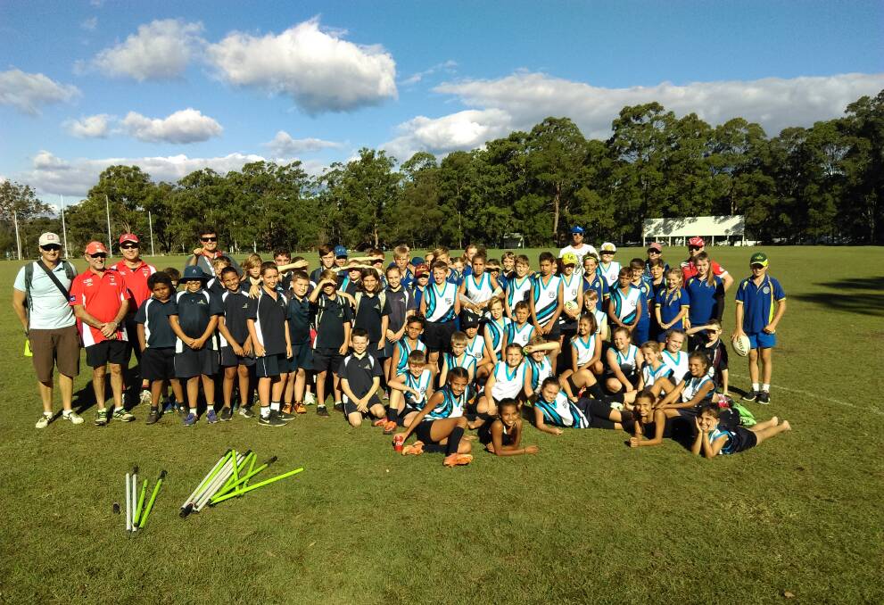 More than 150 students from six primary schools within the Macleay competed at the Paul Kelly AFL competition on Monday.