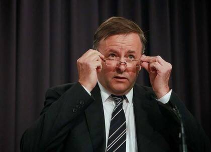 "Planning major new greenfield residential developments directly under flight paths doesn't make sense" ... federal Transport Minister, Anthony Albanese.