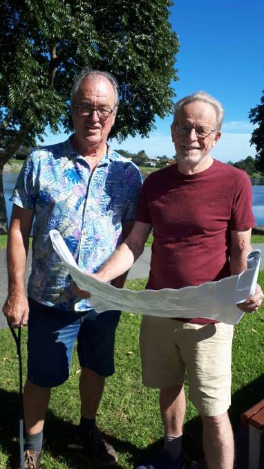 From left to right, Dave Tyrrell and Roger Gifkins from the Gladstone Market Committee. Photo taken by Paul Smith