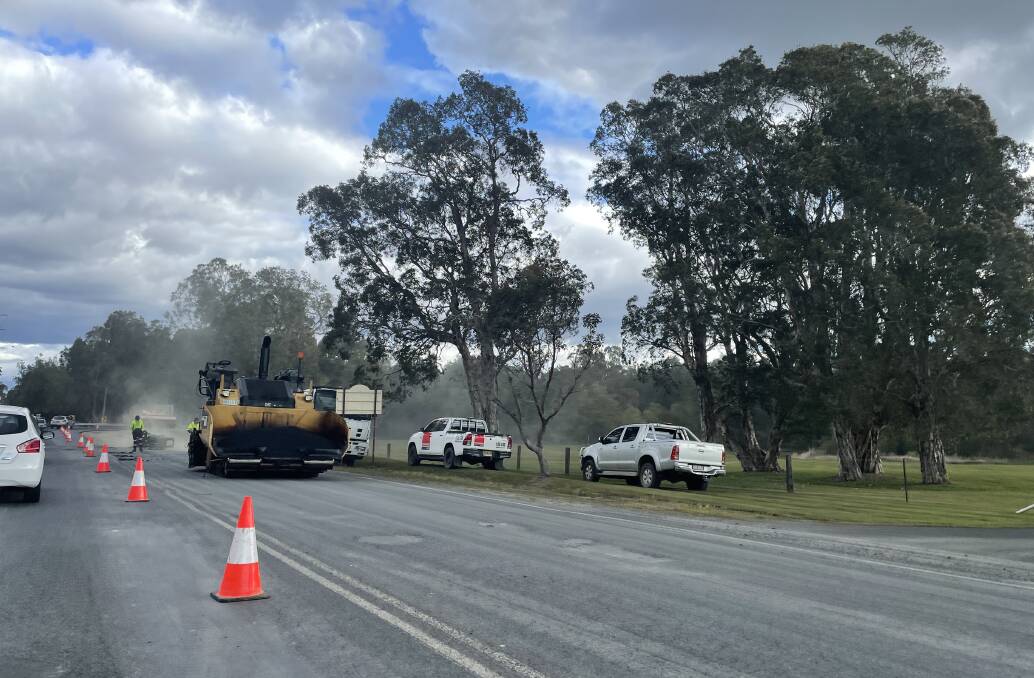 Kempsey Council begins asphalting works on Gregory Street, South West Rocks. Picture by Ellie Chamberlain