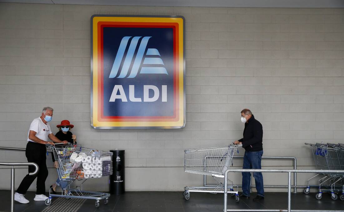 Shoppers at Aldi. Picture by Anna Warr