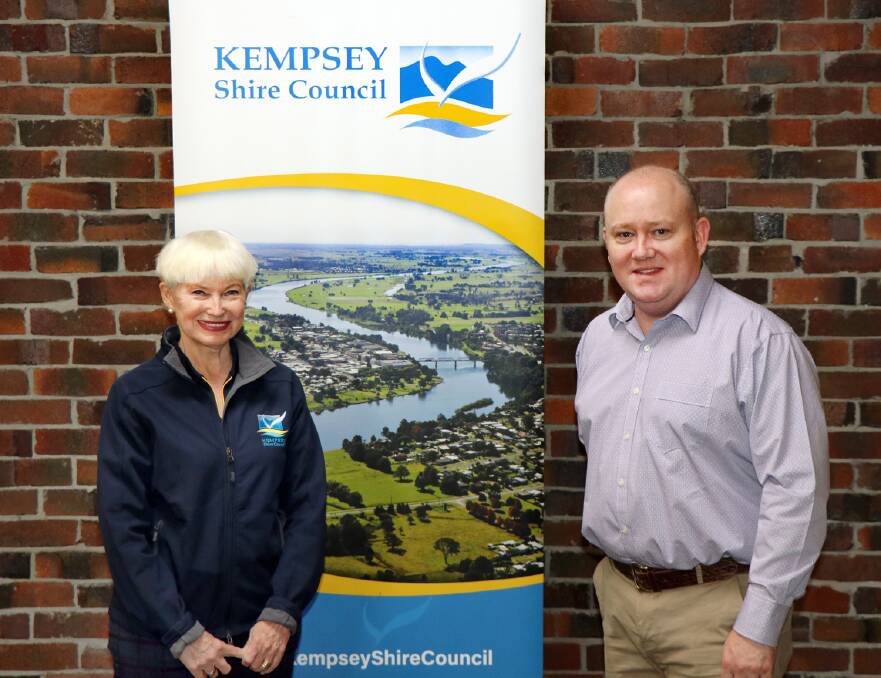 Kempsey Shire mayor Liz Campbell and Resilience NSW Commissioner Shane Fitzsimmons