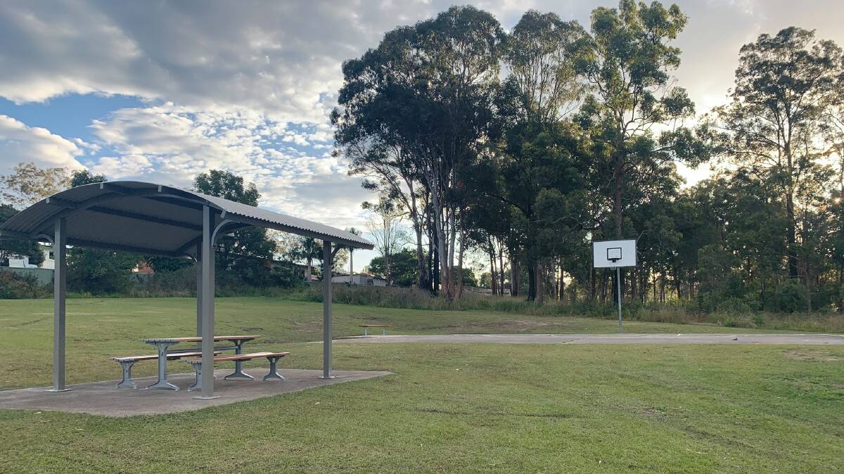 In August council completed improvements to the basketball court and adjoining area in
Queen St, South Kempsey.