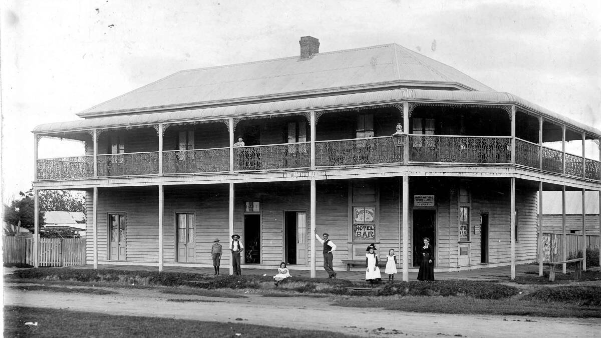 The Gladstone Hotel around 1900 (MRHS collection)