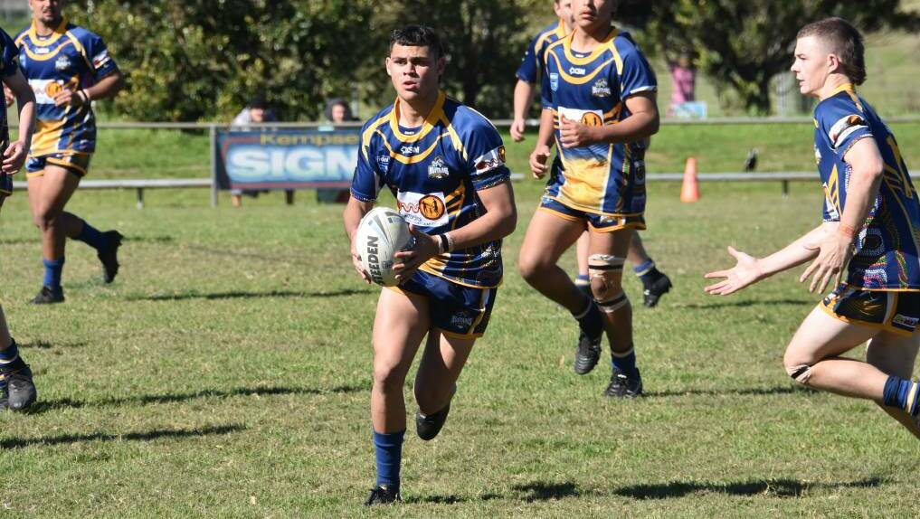 Shane Davis Caldwell looks for support in the 2021 Group 3 rugby league season.