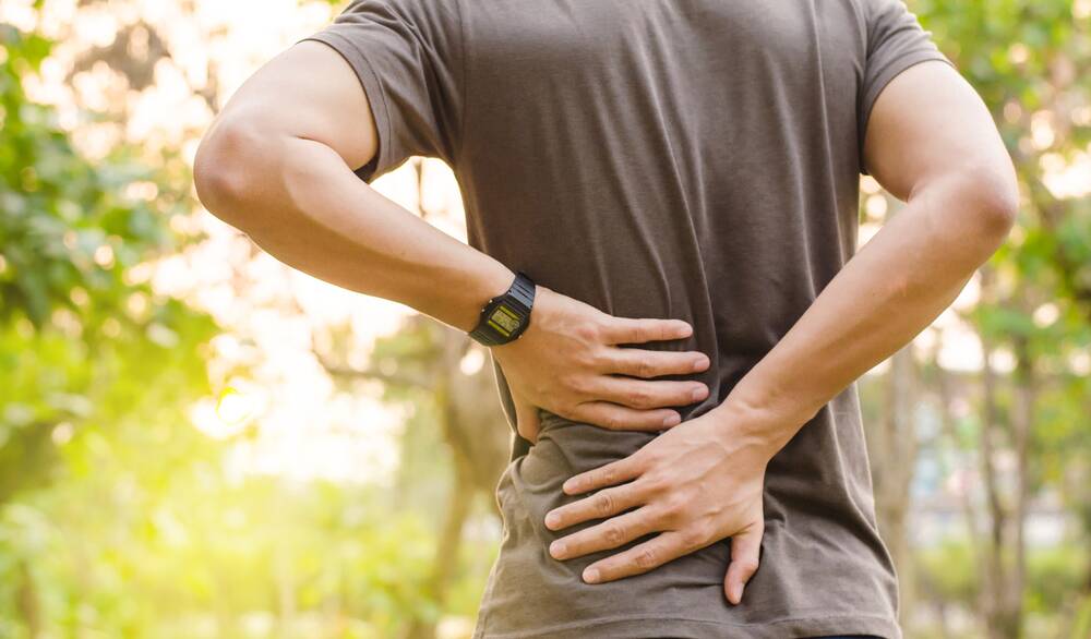 6 Daily habits & changes to assist with back pain