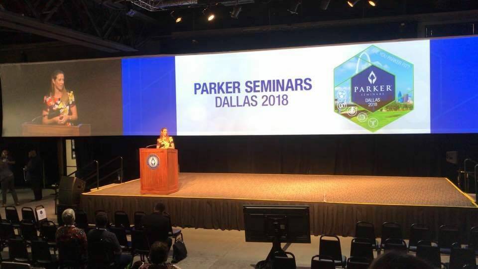 Dr Katie de Luca presenting at Parker Seminars, Dallas, USA.