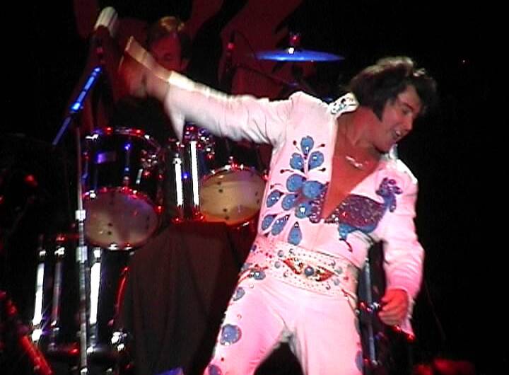 GIFTED: David Cazalet brings his Elvis tribute show to Crescent Head Country Club on February 22 to bring in the Chinese New Year. Photo: supplied.