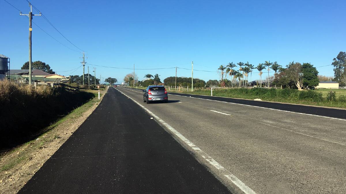 Road shoulders on Macleay Valley Way, between Bellimbopinni
and Plummers Lane, have undergone resurfacing and widening to improve
driving conditions. Council will soon begin line marking and will introduce a
dedicated cycle lane.