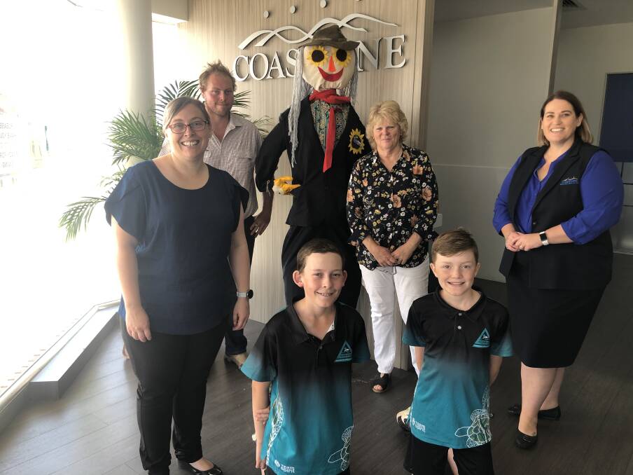 Stewart Witchard, Trish Jackson, Marika Crilley, Kristina Giorgi, Linc McCarthy and Lachlan Ball pictured with Kevin the Scarecrow. Photo: Supplied 