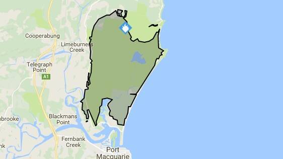 The Big Hill fire is being pushed by north easterly winds in a south westerly direction towards the Maria River and Hastings River. The fire is more than 8000 hectares big.