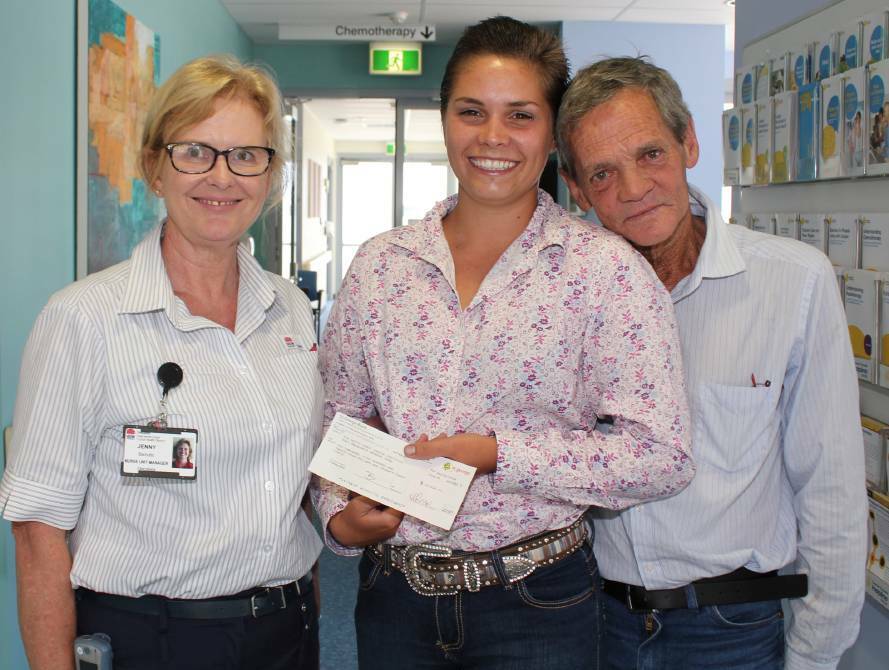 Merinda Kyle (centre) Merinda Kyle rallied her community to raise more than $10,000 for the medical team at Port Macquarie who saved her father from cancer.