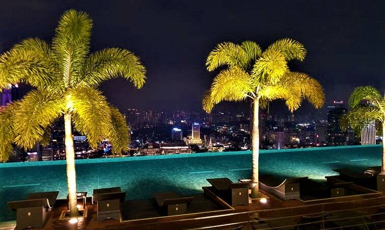 The Infinity Pool at Marina Bay Sands Singapore. Photo: Robert Dougherty