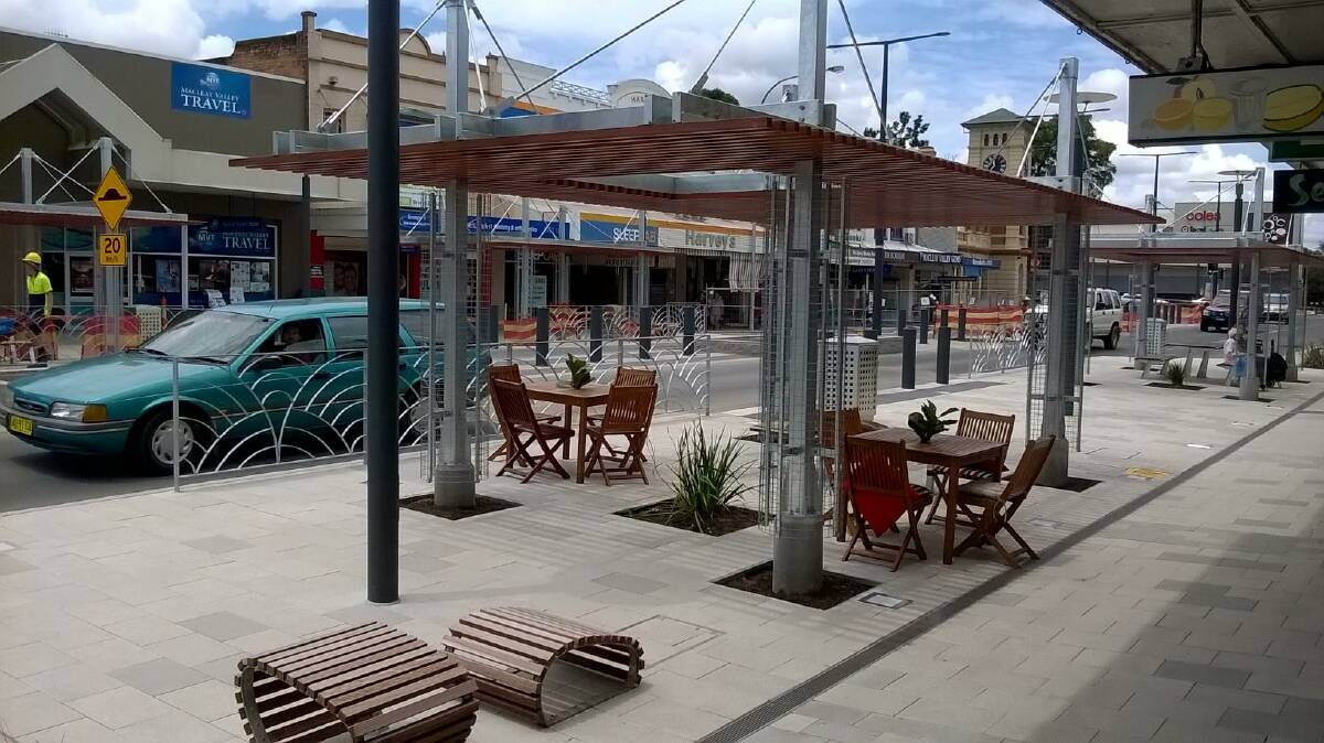 Council’s work on revitalising Macleay Valley Way, including the refurbishment of Smith Street in the Kempsey CBD, was highly commended in the IPWEA NSW Engineering Excellence Awards. Photo: Supplied