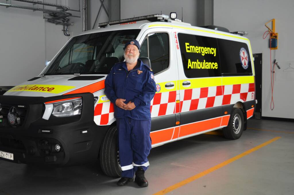 Allan Simpkins is retiring after 43 years as a paramedic. Photo: Ruby Pascoe