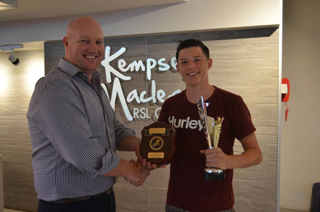 2017 champion: Kempsey Macleay RSL Club’s CEO Daniel Abela presents the sportsperson of the year award to Levi Langham. Photo: Callum McGregor.