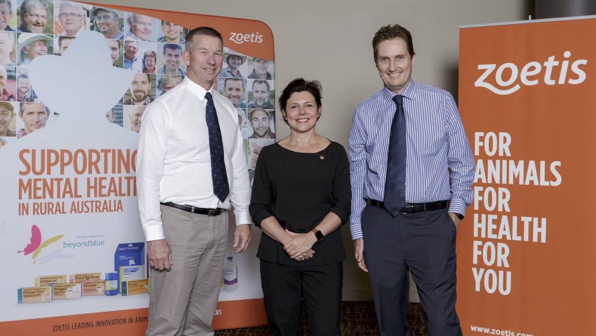 beyondblue CEO Georgie Harman (centre) with Fred Schwenke – Business Unit Director, Livestock Zoetis (left) and Lance Williams – Vice President, Australia and New Zealand Zoetis.